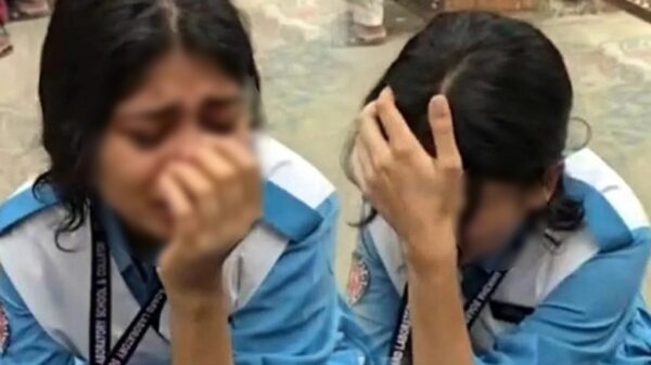 আনিসা ফিরছেন পরীক্ষাকেন্দ্রে, বাংলা দ্বিতীয়পত্রে অংশ নেবেন আজ