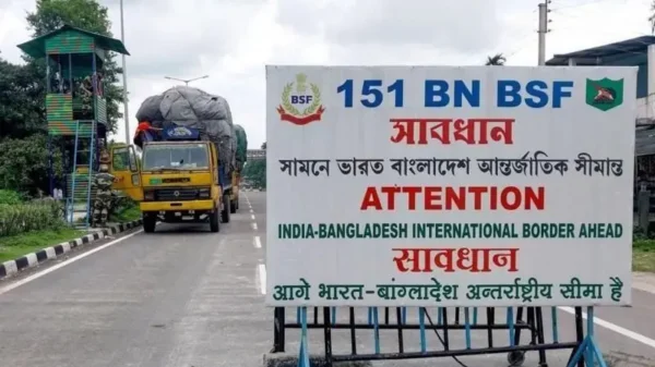 স্থলবন্দর দিয়ে বাংলাদেশি পণ্যে নতুন নিষেধাজ্ঞা ভারতের, প্রভাব কেমন হবে